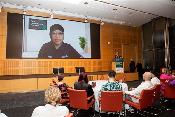 Standard Chartered Bank Singapore wins the Promoting Equity, Diversity and Inclusion Thriving at Work Award